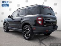 This trade includes: -Heated Front Seats-Electronic Air Conditioning-Reverse Camera System-Remote Ke... (image 3)