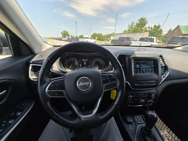 2019 Jeep Cherokee dans Autos et camions dans Ottawa - Image 19
