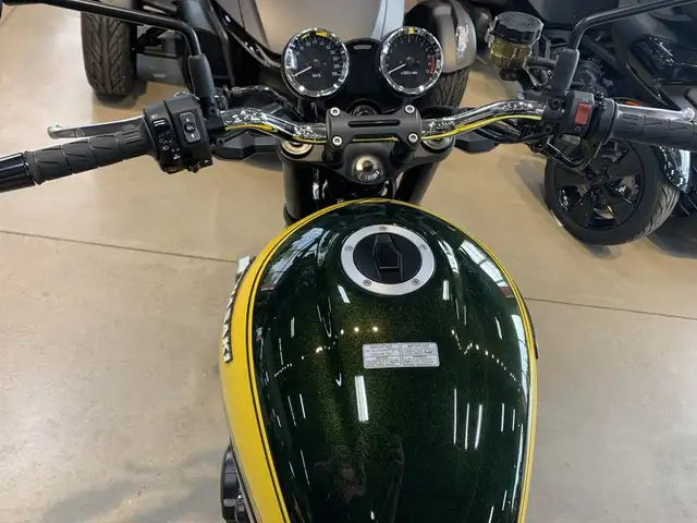 2024 Kawasaki Z900RS YELLOW BALL EDITION in Street, Cruisers & Choppers in Guelph - Image 10