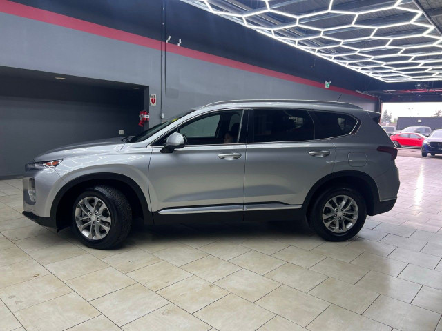 2020 Hyundai Santa Fe in Cars & Trucks in Edmonton - Image 4