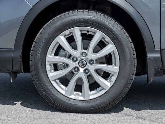 2023 Nissan Qashqai S | Clean Carfax | One Owner | Heated Seats in Cars & Trucks in Hamilton - Image 3