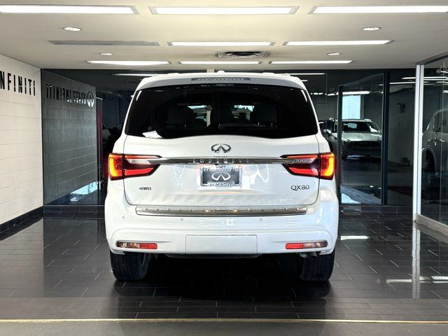 2021 INFINITI QX80 ProActive 8 Passenger - 2 Sets of Rims in Cars & Trucks in Calgary - Image 4