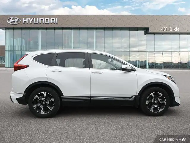 2019 Honda CR-V Touring in Cars & Trucks in Mississauga / Peel Region - Image 7