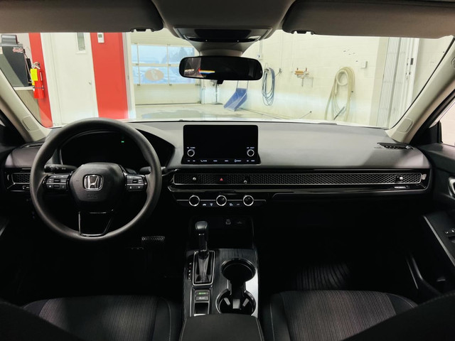 Le Honda Civic LX 2023 : Excellence Redéfinie dans la Conduite U in Cars & Trucks in Saguenay - Image 3