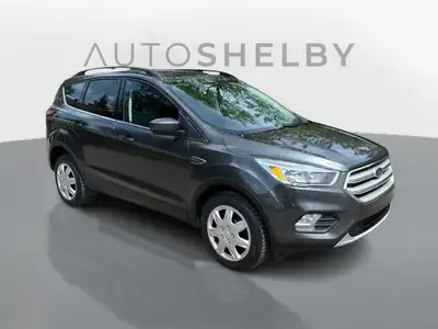 2018 Ford Escape | Camera | Toit Ouvrant | Air | Mags | Sieges Chauffant | 1 Proprio Échanges accept...