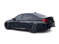 2016 BMW M5 Base 4.4L V8 DOHC 32V TwinPower Turbo 4D Sedan RWD 7-Speed Automatic Black Sapphire Meta... (image 5)
