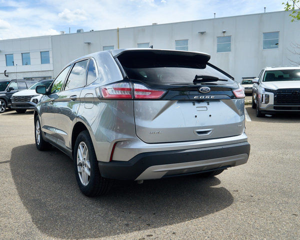 2022 Ford Edge SEL 4WD | No Accidents | Leather | Premium Mats in Cars & Trucks in Edmonton - Image 3