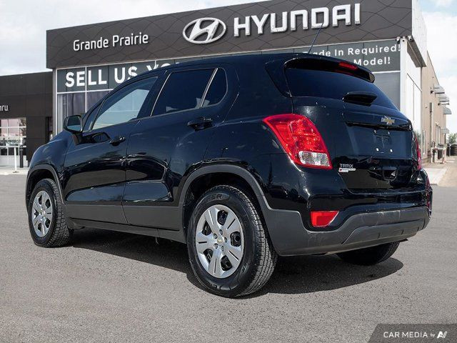 2017 Chevrolet Trax LS | Backup Camera in Cars & Trucks in Grande Prairie - Image 4