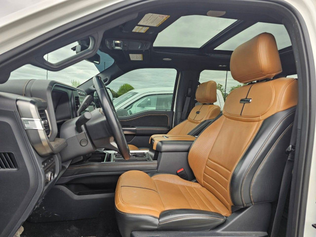 2023 Ford Super Duty F-250 SRW in Cars & Trucks in Ottawa - Image 3