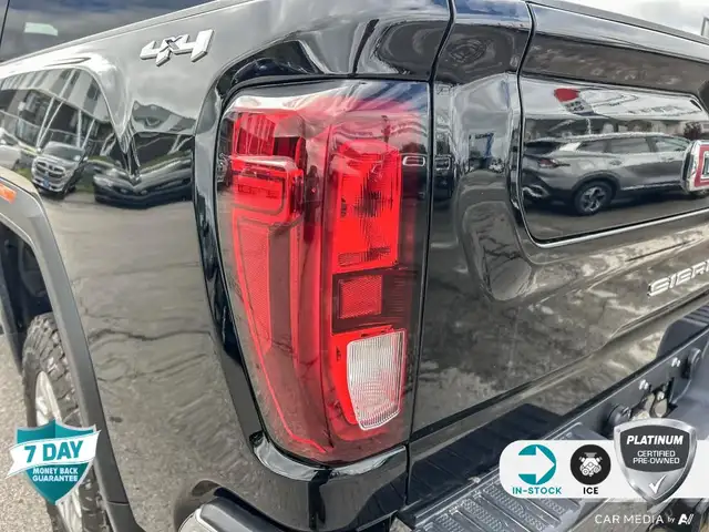 2024 GMC Sierra 2500HD SLE HEATED SEATS | DURAMAX TURBO DIESEL in Cars & Trucks in Hamilton - Image 12