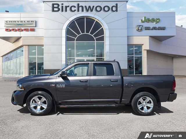 2018 Ram 1500 Sport | Local | One Owner | CarPlay | Hitch Receiv in Cars & Trucks in Winnipeg - Image 4