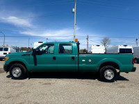 2012 Ford Super Duty F-250 SRW 8ft Box Crew cab with auto ac, new tires, low kms, tilt steering, tow... (image 1)