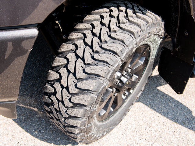 2025 Ram 3500 Big Horn 4x4, 35 Inch Tires in Cars & Trucks in Calgary - Image 2