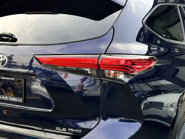 2020 Toyota Highlander XLE AWD|8 PASS|SUNROOF|LEATHER| in Cars & Trucks in City of Toronto - Image 40