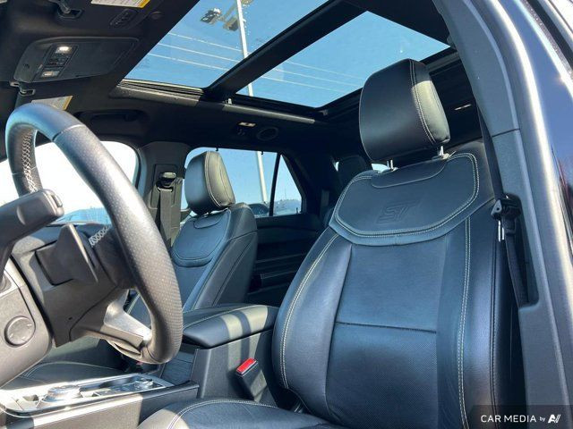 2022 Ford Explorer ST 4WD | Heated & Ventilated Seats | Sunroof in Cars & Trucks in Strathcona County - Image 3