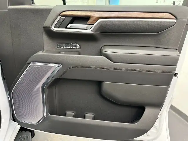 2022 Chevrolet Silverado 1500 dans Autos et camions dans Lethbridge - Image 27