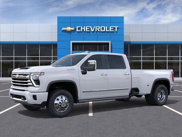 2025 Chevrolet Silverado 3500HD in Cars & Trucks in Guelph - Image 2