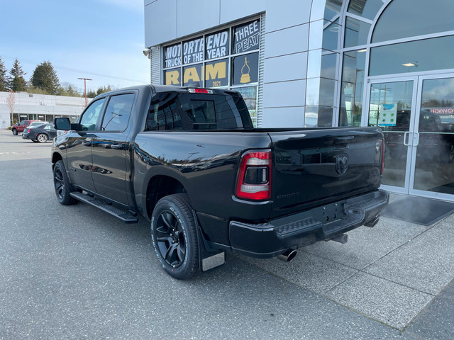  2022 RAM 1500 Sport Crew Cab in Cars & Trucks in Campbell River - Image 3