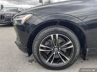 ==== 2020 Volvo XC60 Momentum AWD | Panoramic Roof | Leather | Remote Start | 19 Alloys ==== Elegant... (image 8)
