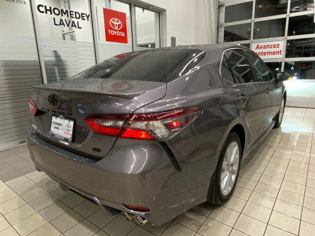 2023 Toyota Camry SE Bluetooth Camera Volant & Sieges Chauffants in Cars & Trucks in Laval / North Shore - Image 4