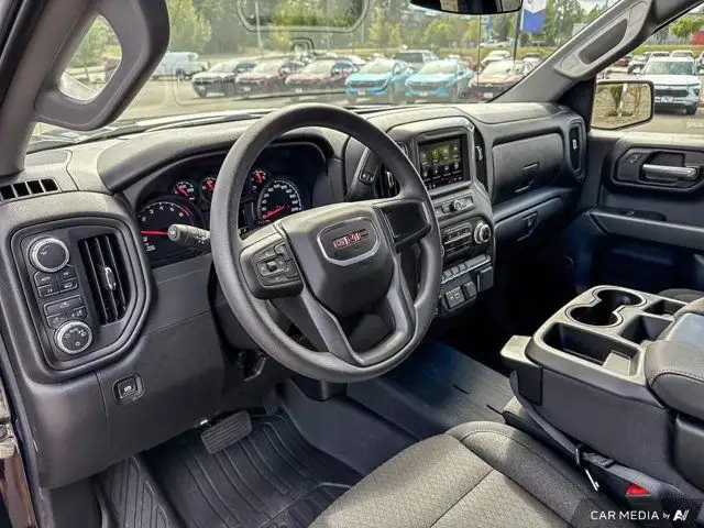 2025 GMC Sierra 1500 Pro in Cars & Trucks in Cowichan Valley / Duncan - Image 18