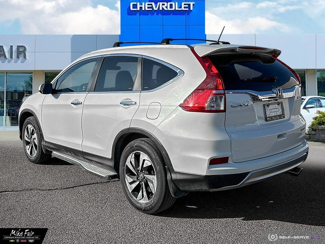 2016 Honda CR-V Touring in Cars & Trucks in Ottawa - Image 4