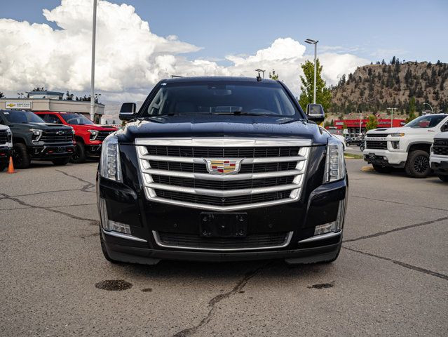 2019 Cadillac Escalade ESV Luxury 6.2L in Cars & Trucks in Kelowna - Image 3