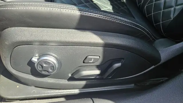 Audi S5 Technik 2018 in Cars & Trucks in Medicine Hat - Image 11