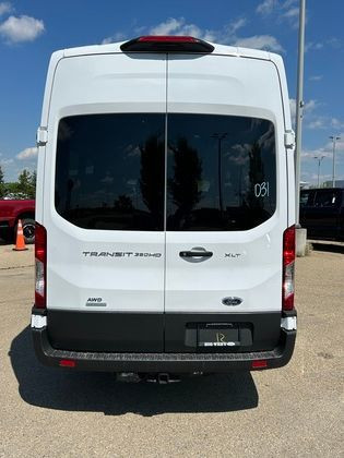 2025 Ford Transit Passenger Wagon T350HD EL - HIGH ROOF - AWD *1 in Cars & Trucks in Edmonton - Image 4