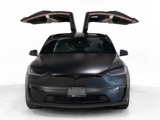 2022 Tesla Model X PLAID | AUTOPILOT | 6 PASSENGER | 22 IN WHEEL in Cars & Trucks in Mississauga / Peel Region - Image 2