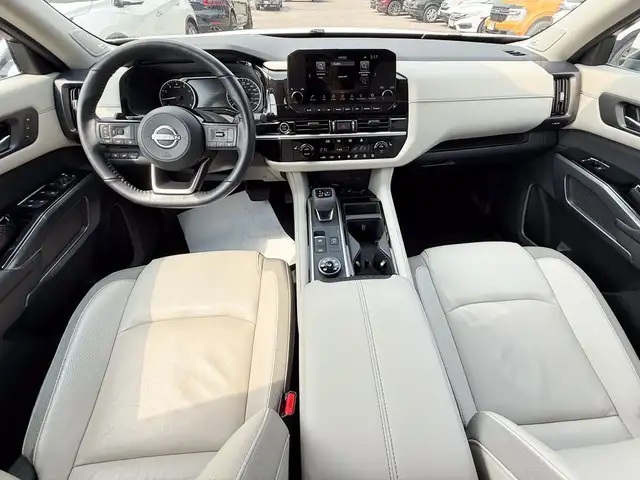 2022 Nissan Pathfinder SL in Cars & Trucks in Markham / York Region - Image 21
