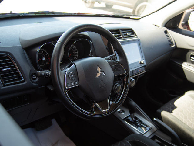 2024 Mitsubishi RVR SE AWC, Heated Seats, Blind-Spot Monitoring in Cars & Trucks in Calgary - Image 3