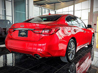 Comes equipped with: Power Mirrors, Sunroof , Shark fin antenna, Halogen Headlamps, Courtesy lights,... (image 4)