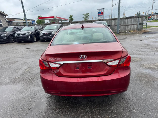 2011 Hyundai Sonata GL, AUTO, NEW ENGINE, 2 SETS OF WHEELS, CERT in Cars & Trucks in London - Image 4