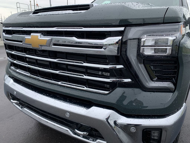 2025 Chevrolet Silverado 2500HD LTZ in Cars & Trucks in Calgary - Image 3