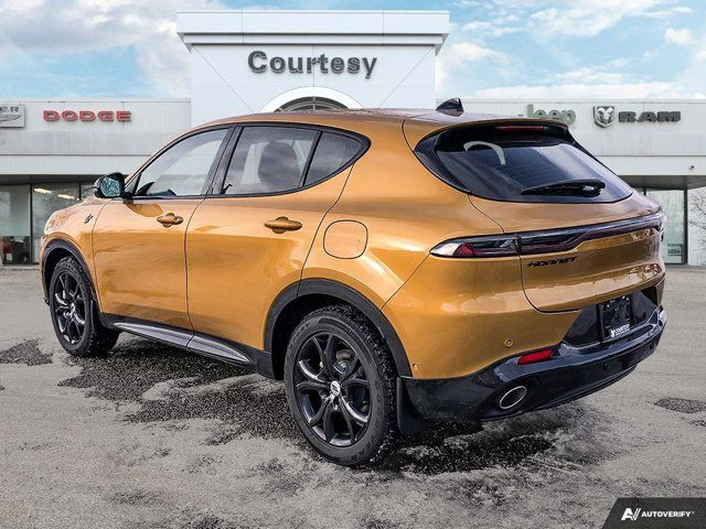 2024 Dodge Hornet R/T Plus PHEV | Remote Start in Cars & Trucks in Calgary - Image 3