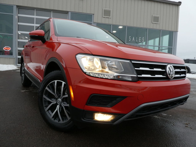  2018 Volkswagen Tiguan Heated Leather, Sunroof , Back Up Camera in Cars & Trucks in Moncton