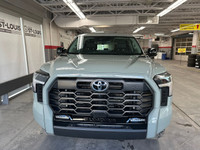 2024 Toyota Tundra Limited Hybrid LIF KIT MARCHE PIEDS 9752 KM P