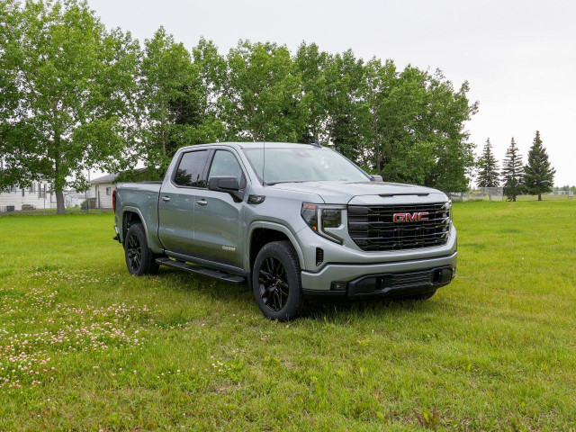 2025 GMC Sierra 1500 in Cars & Trucks in Edmonton