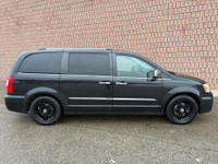 FINANCING AVAILABLE O.A.C AT ONLY $185 BI-WEEKLY! STOW N GO, REARVIEW CAMERA, UPGRADED WHEELS, REAR-... (image 6)