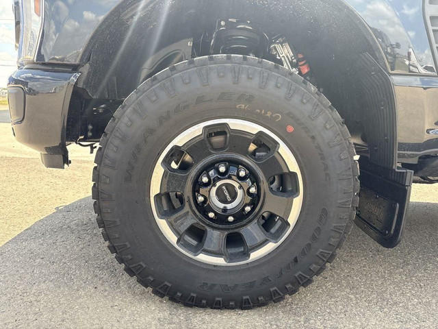 2025 Ford F-350 Super Duty SRW PLATINUM 6.8' Box 713A in Cars & Trucks in Edmonton - Image 3