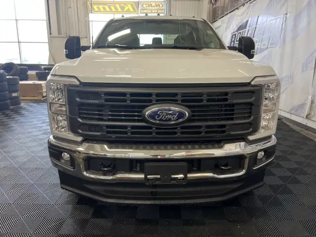 2025 Ford F-350 XL | FX4 OFF ROAD PKG | XL CHROME PKG in Cars & Trucks in Lloydminster - Image 5