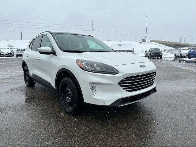  2021 Ford Escape Titanium in Cars & Trucks in Calgary - Image 3