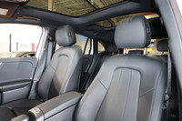 Special Finance Price: $39,999 | Cash Price: $41,499 2022 Mercedes-Benz GLA250 4MATIC - Low KM, No A... (image 9)