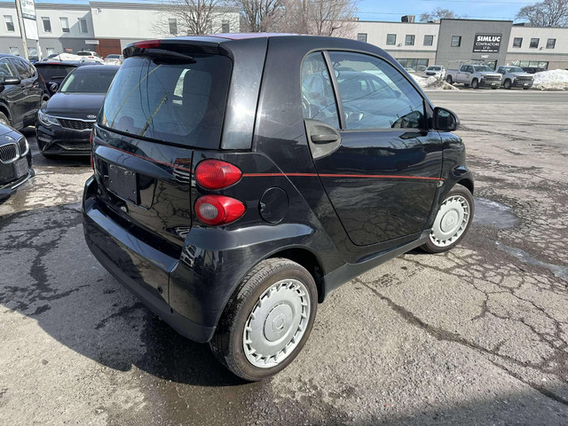 2011 smart Fortwo GOOD ON GAS / GOOD FOR PARKING! NICE CAR in Cars & Trucks in Ottawa - Image 4