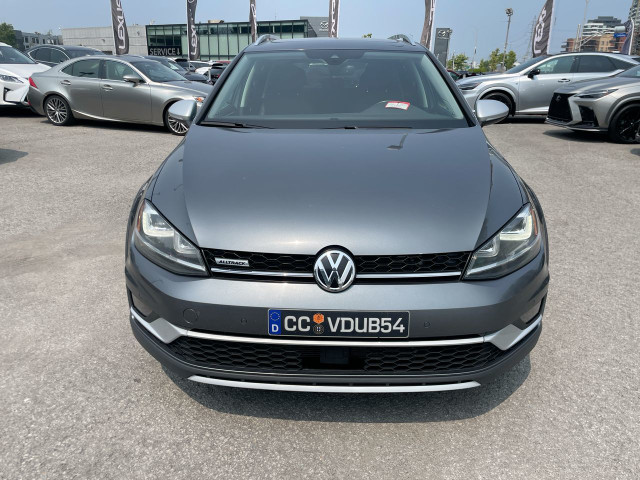 2017 Volkswagen GOLF ALLTRACK Camera / Bluetooth / Cuir / Toit o in Cars & Trucks in Laval / North Shore - Image 4