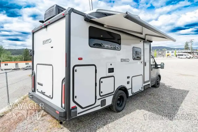 2025 Winnebago Ekko 22A AWD POP-TOP in RVs & Motorhomes in Kelowna - Image 4