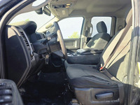 Your Grande Prairie Chrysler store just took in this vehicle! It is either in transit or freshly tra... (image 4)
