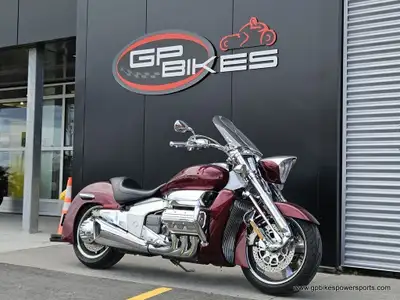honda rune 1800 The Honda Rune 1800, also known as the NRX1800 Valkyrie Rune, was a limited-edition...