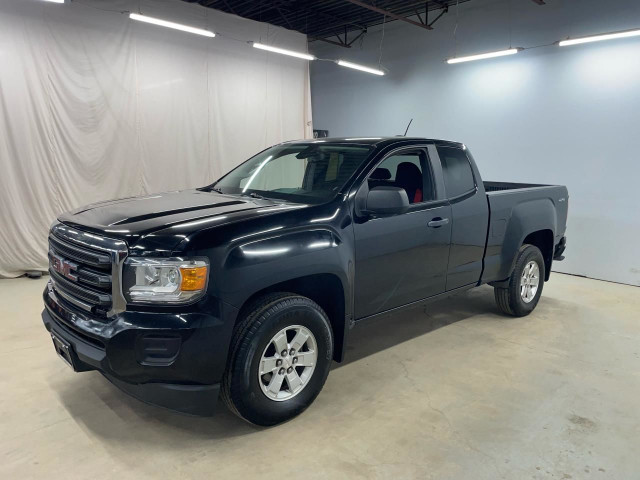 2015 GMC Canyon 4WD Ext Cab 128.3" in Cars & Trucks in Guelph - Image 3